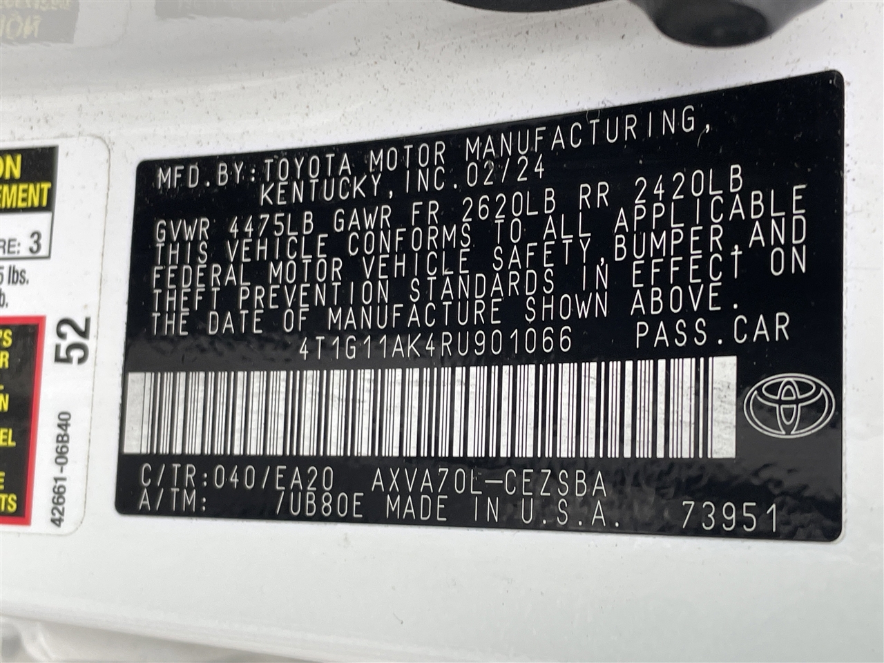 Toyota Camry SE 2024