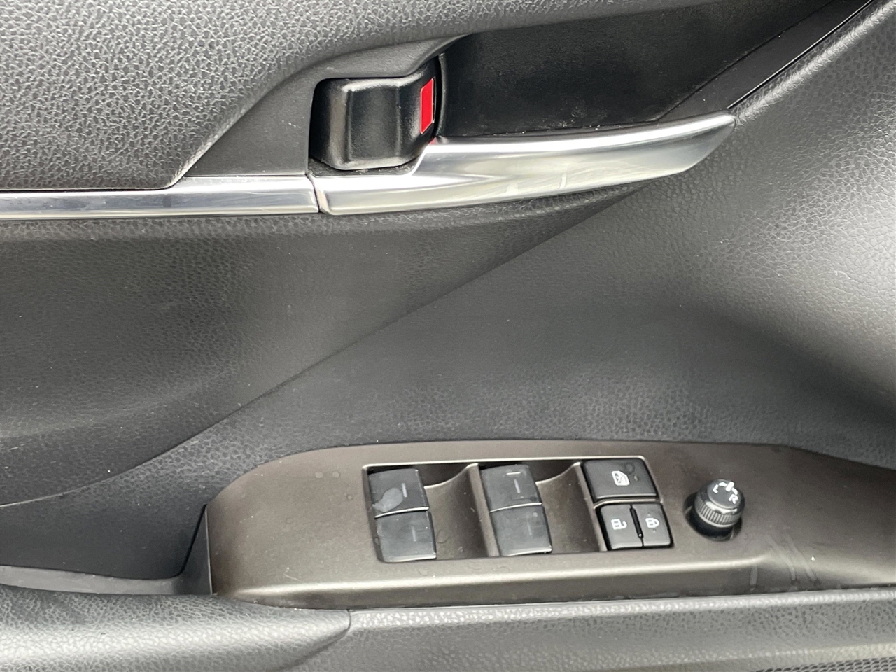 Toyota Camry SE 2024