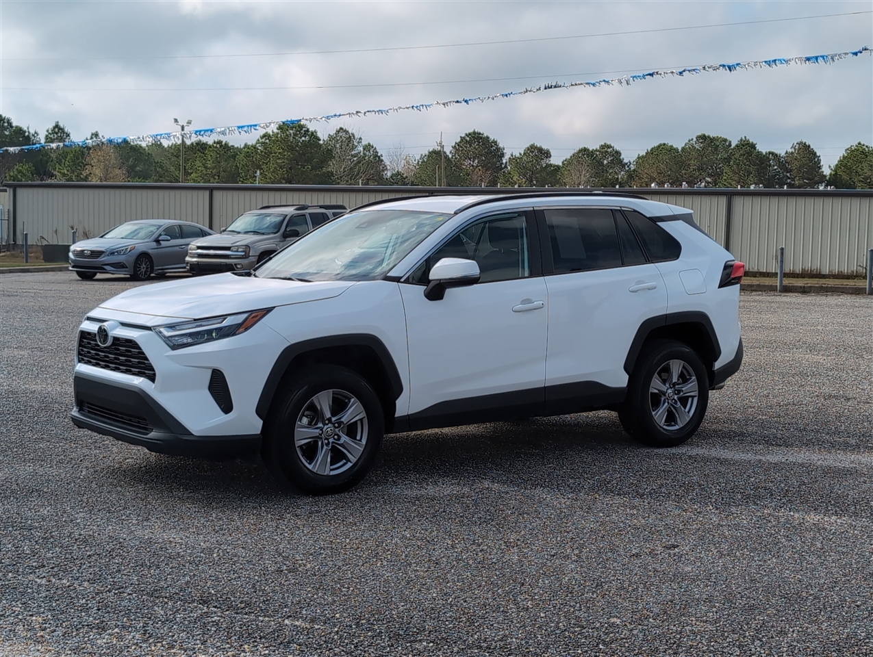 2024 Toyota RAV4 XLE