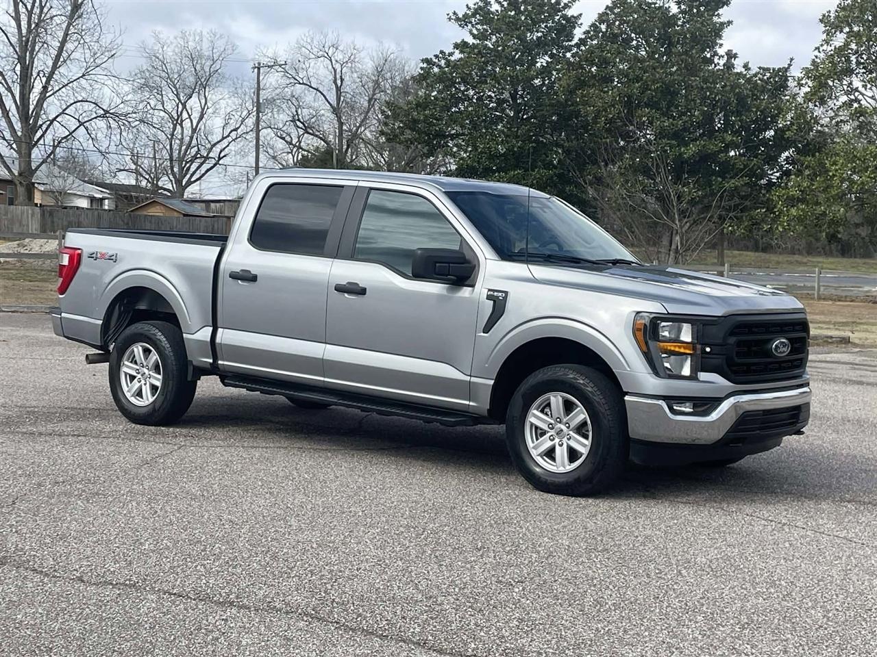 Ford F-150 XL SuperCrew 6.5-ft. Bed 4WD 2023