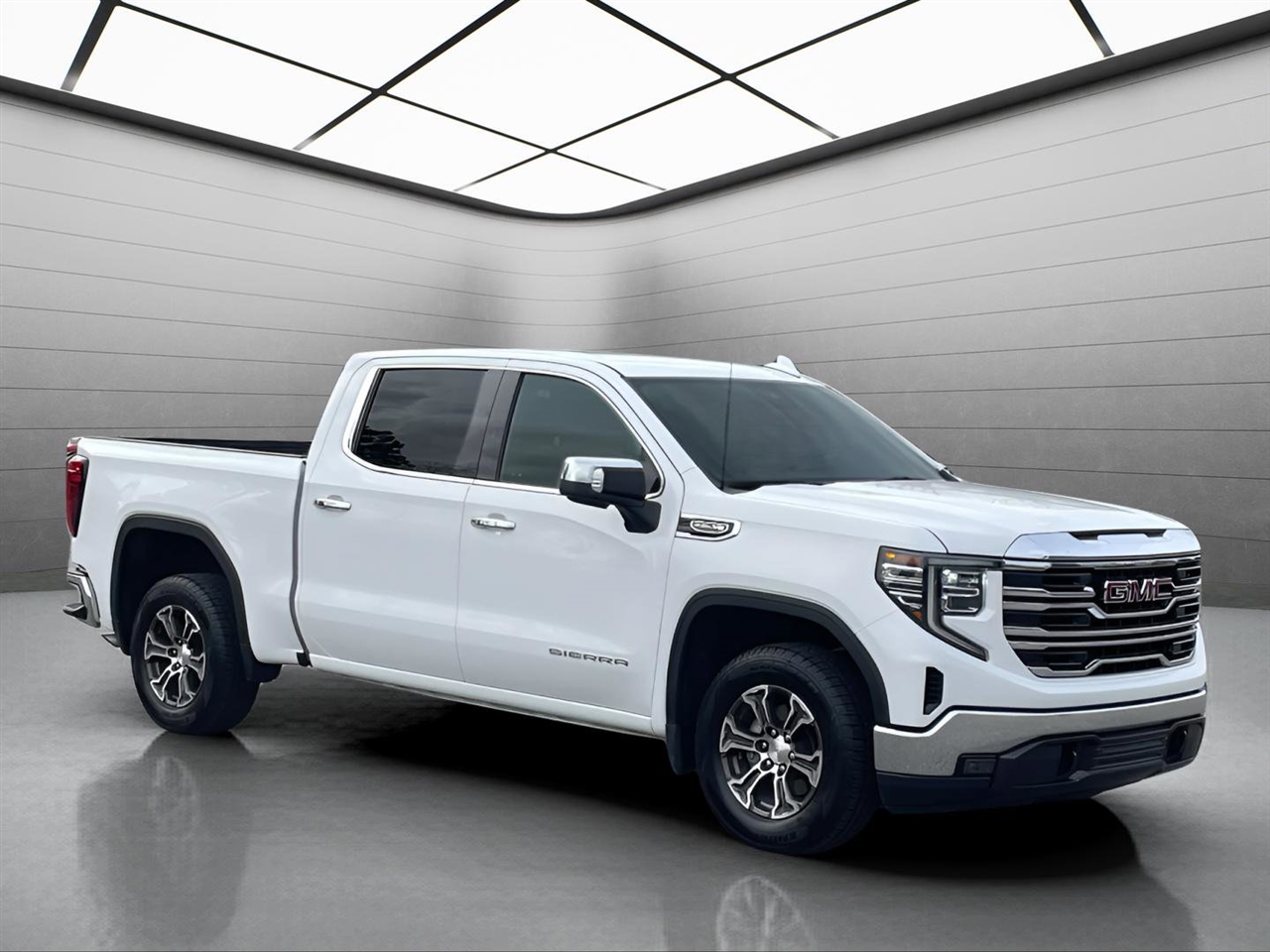 GMC Sierra 1500 SLT Crew Cab 2WD 2024