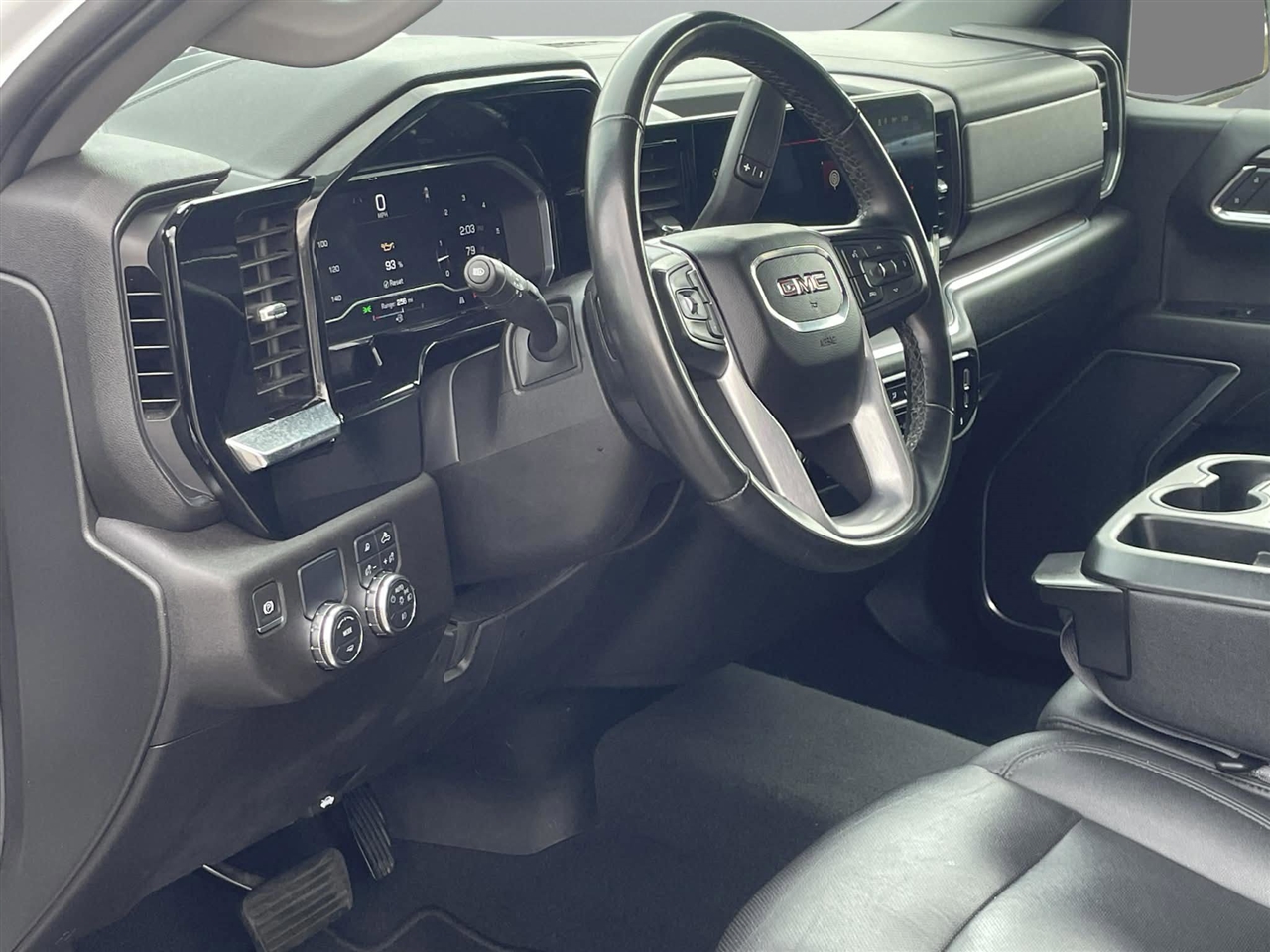 GMC Sierra 1500 SLT Crew Cab 2WD 2024