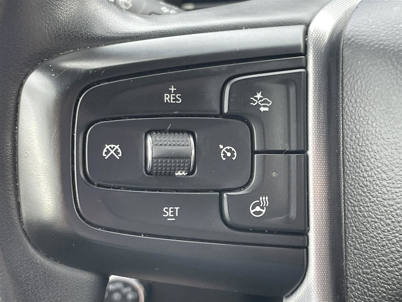 GMC Sierra 1500 SLT Crew Cab 2WD 2024