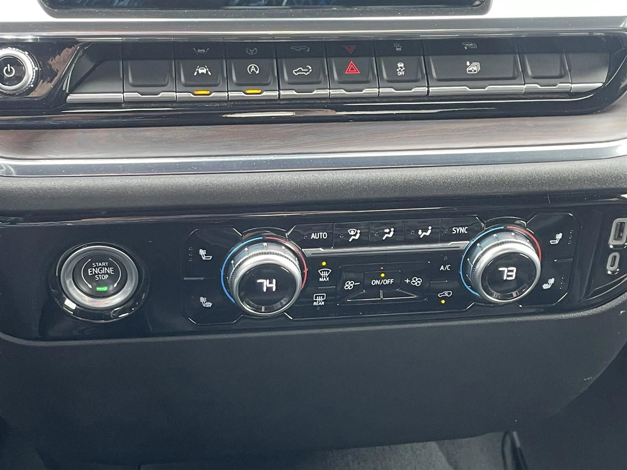 GMC Sierra 1500 SLT Crew Cab 2WD 2024