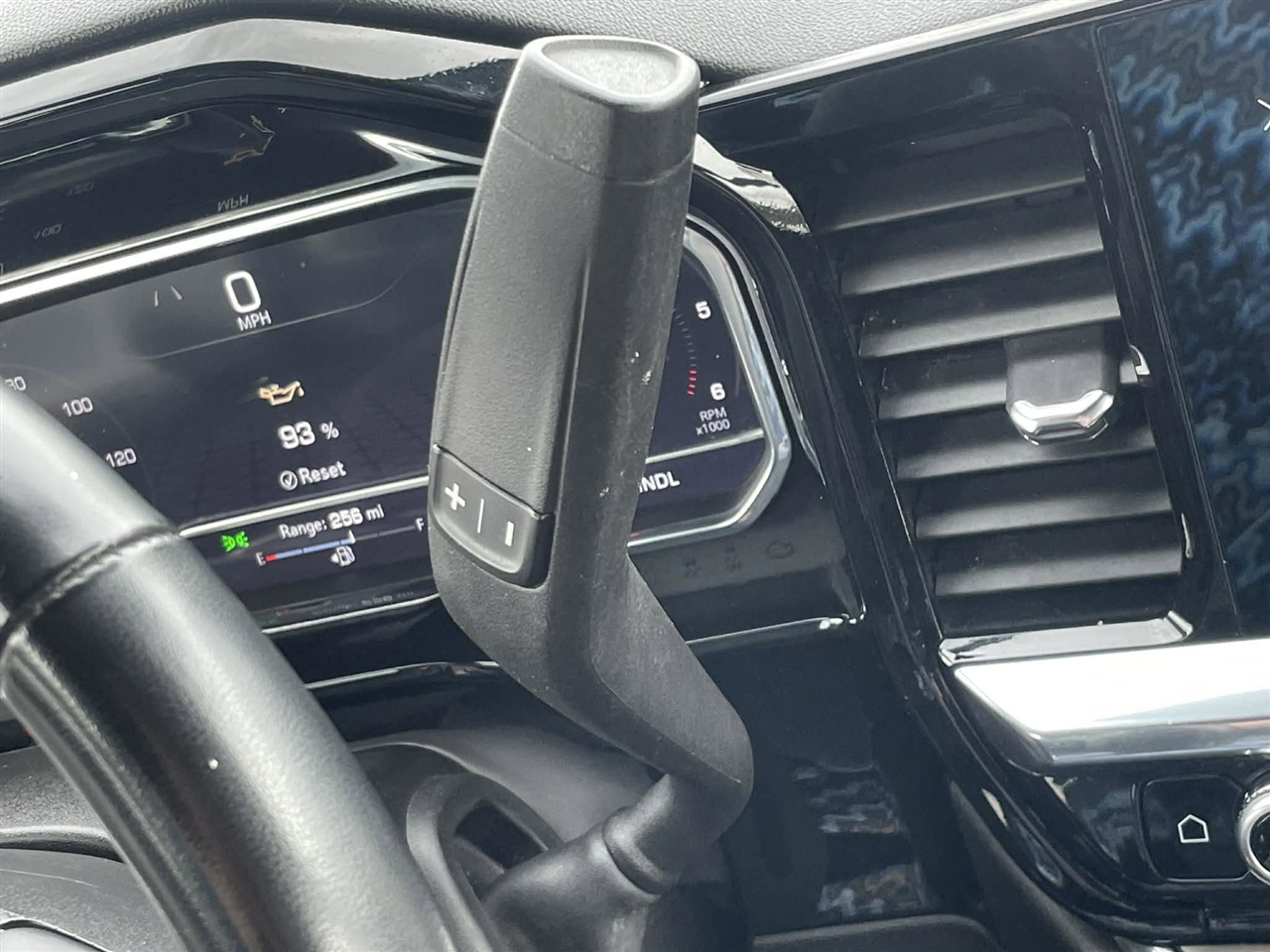 GMC Sierra 1500 SLT Crew Cab 2WD 2024