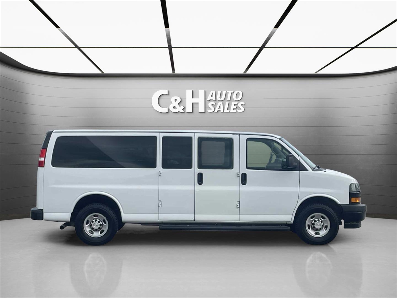 Chevrolet Express LS 3500 Extended 2021
