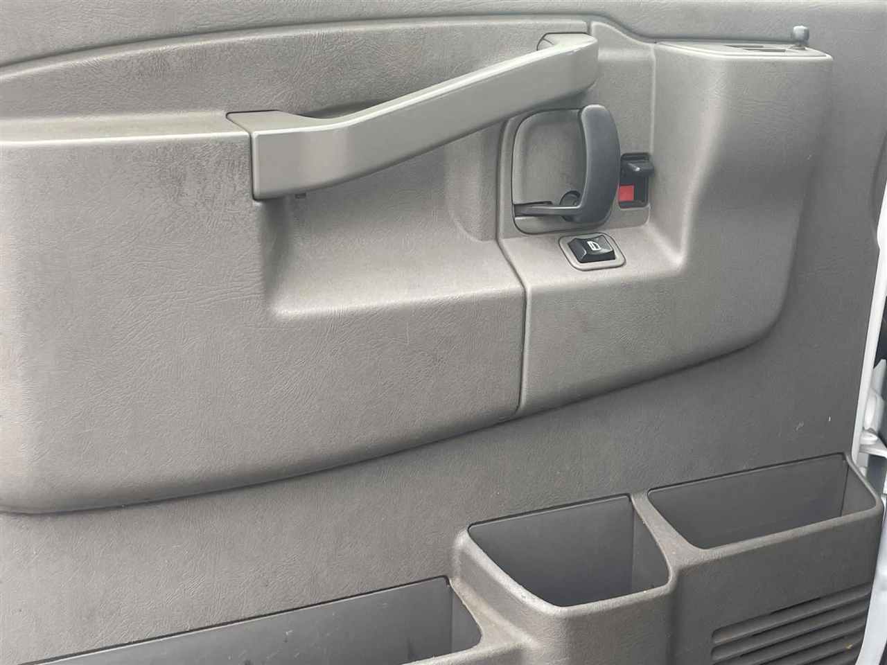 Chevrolet Express LS 3500 Extended 2021