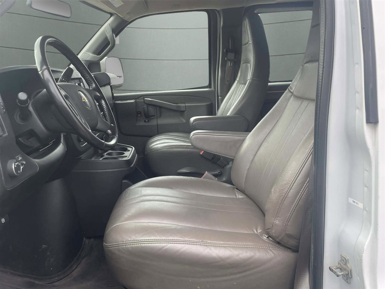 Chevrolet Express LS 3500 Extended 2021