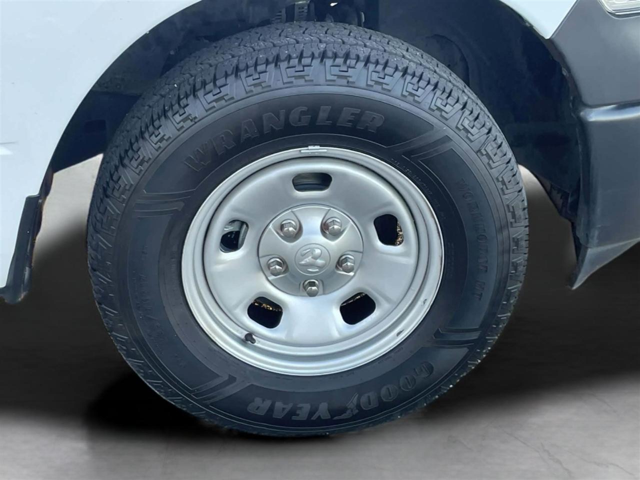 RAM 1500 Classic Tradesman Regular Cab LWB 2WD 2023