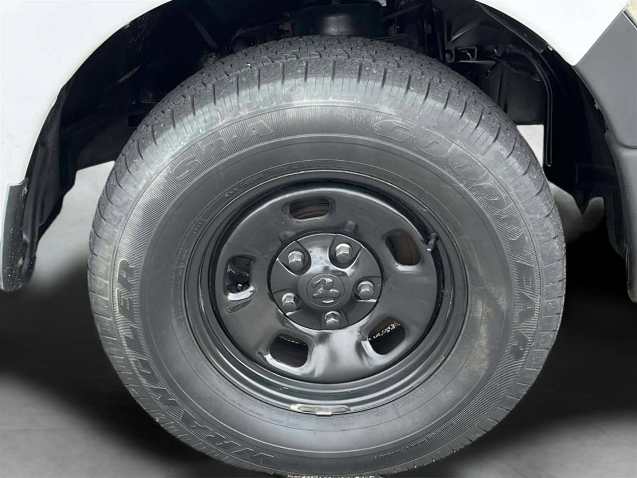 RAM 1500 SSV Crew Cab SWB 4WD 2015