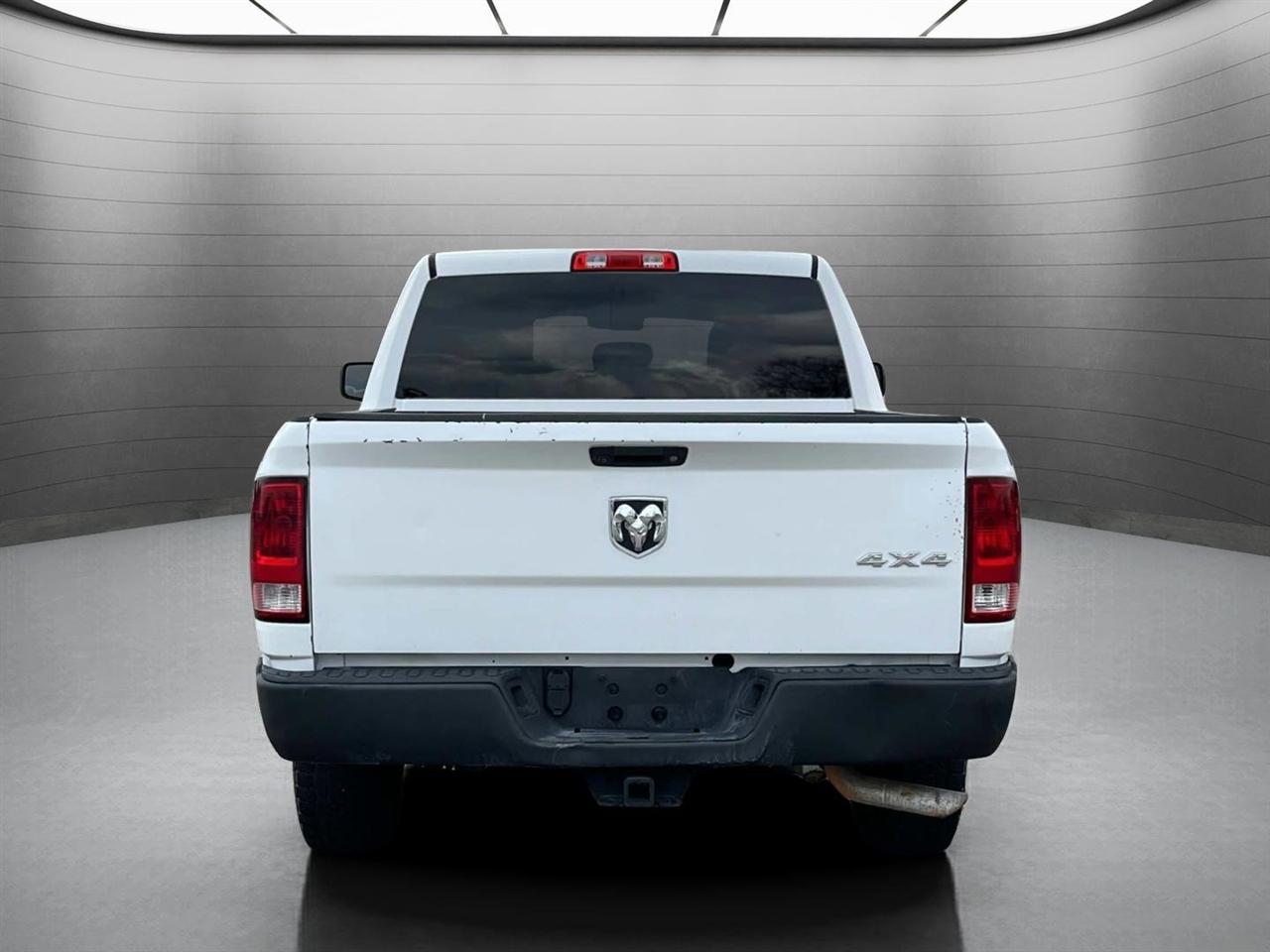 RAM 1500 SSV Crew Cab SWB 4WD 2015