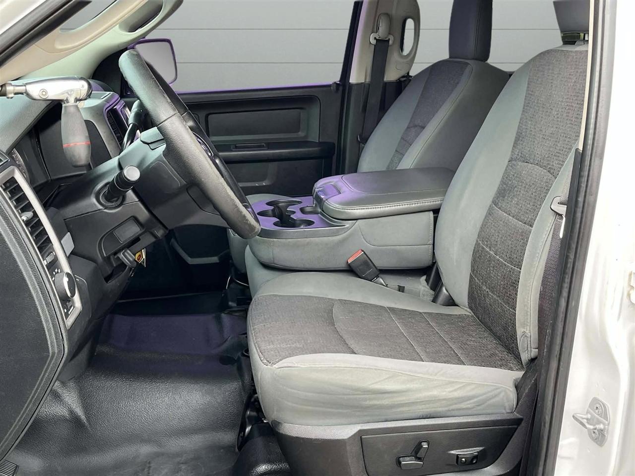 RAM 1500 SSV Crew Cab SWB 4WD 2015