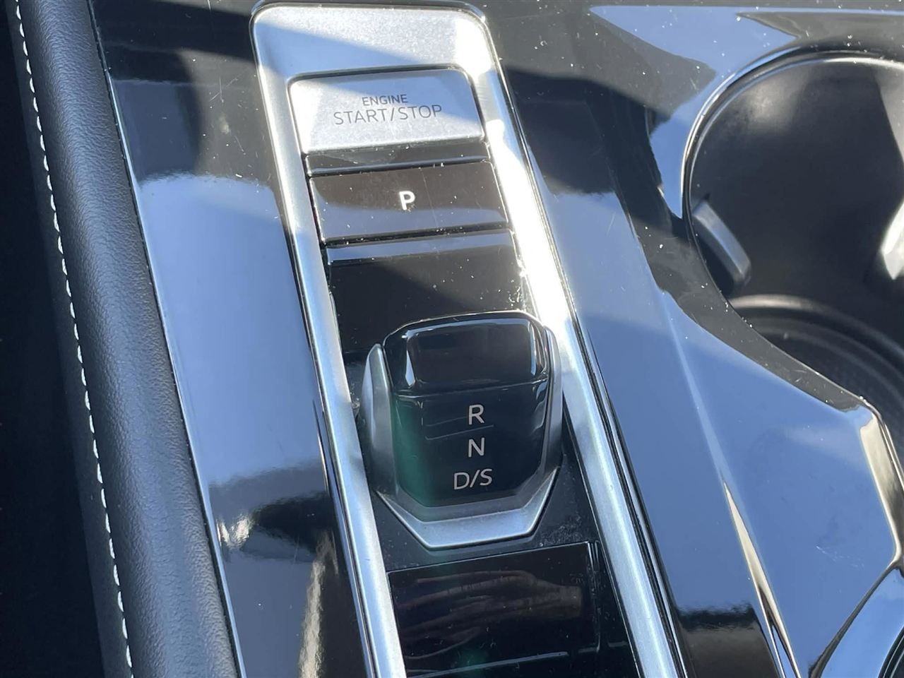 Volkswagen Atlas SE w/Technology 2025