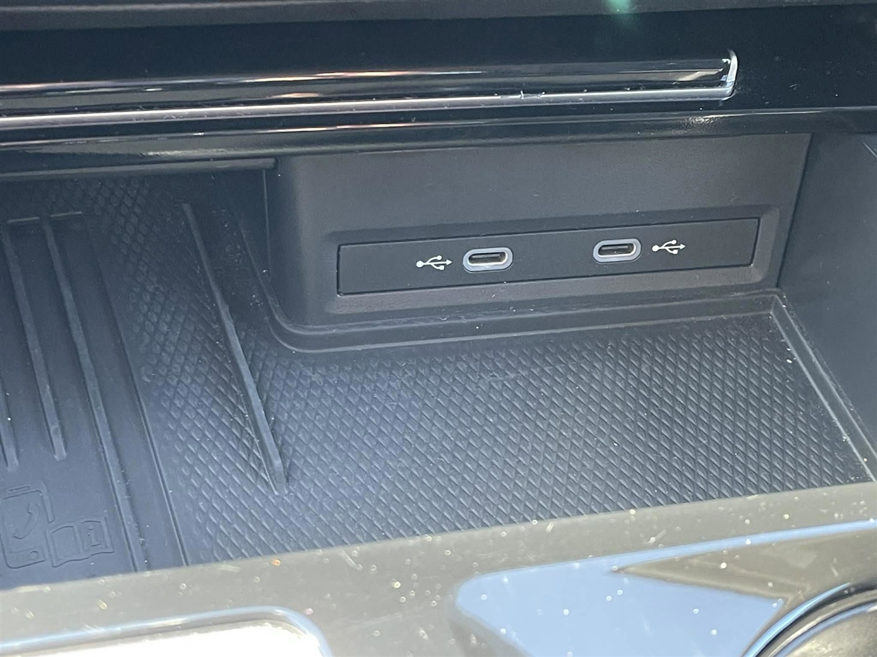 Volkswagen Atlas SE w/Technology 2025