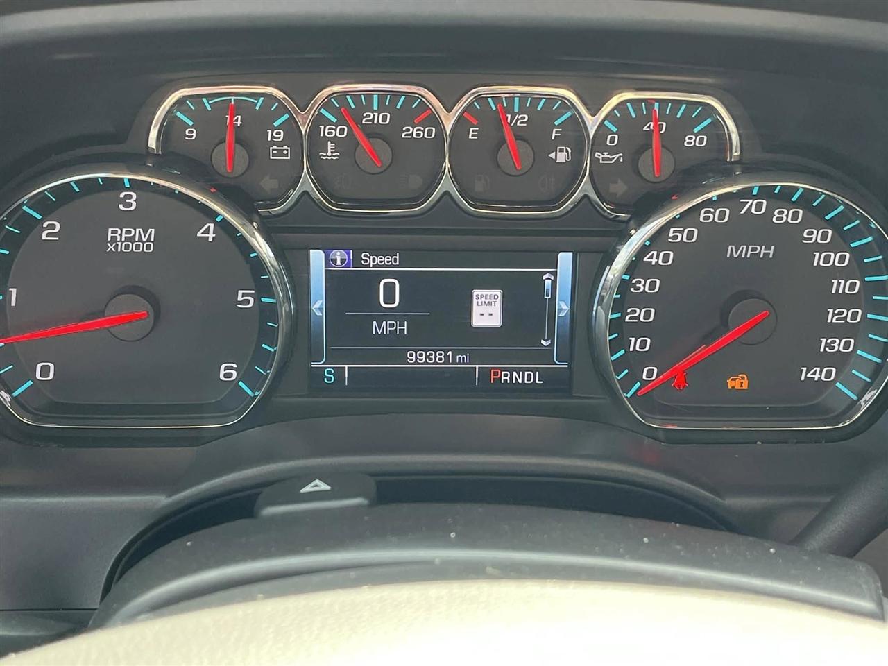 Chevrolet Silverado 1500 High Country Crew Cab Long Box 4WD 2018