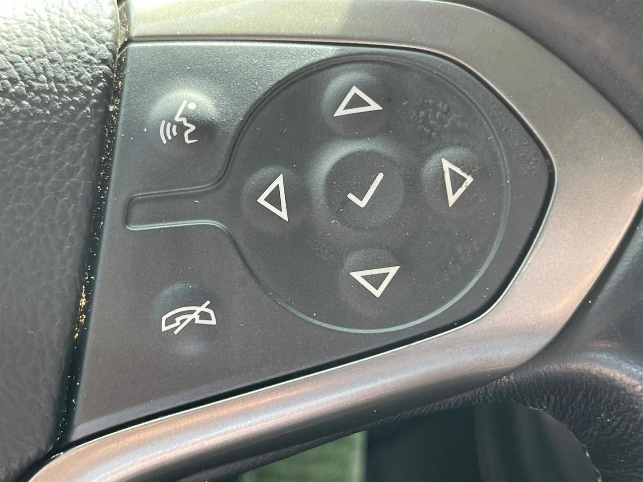 Chevrolet Silverado 1500 High Country Crew Cab Long Box 4WD 2018