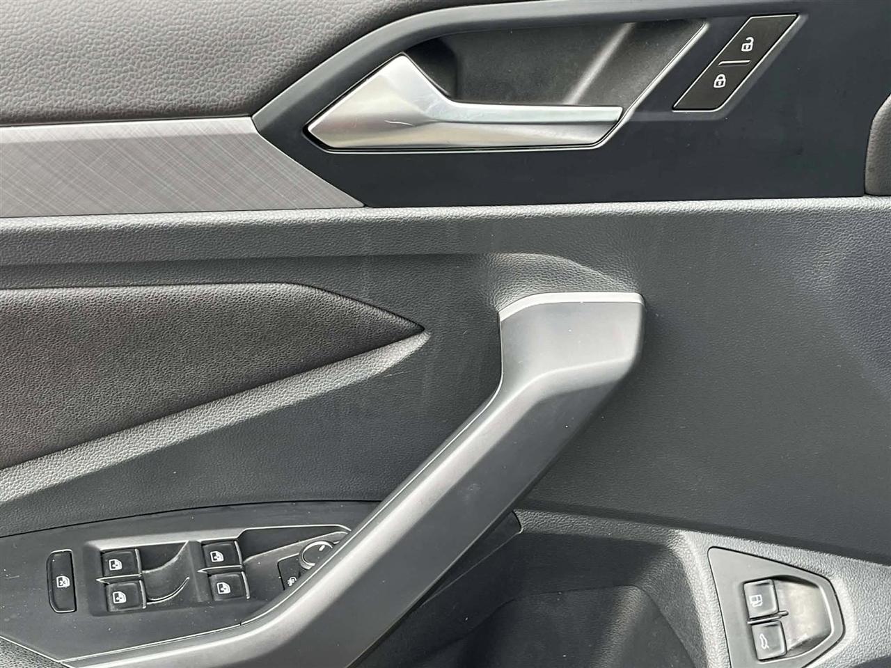 Volkswagen Jetta SE 2024