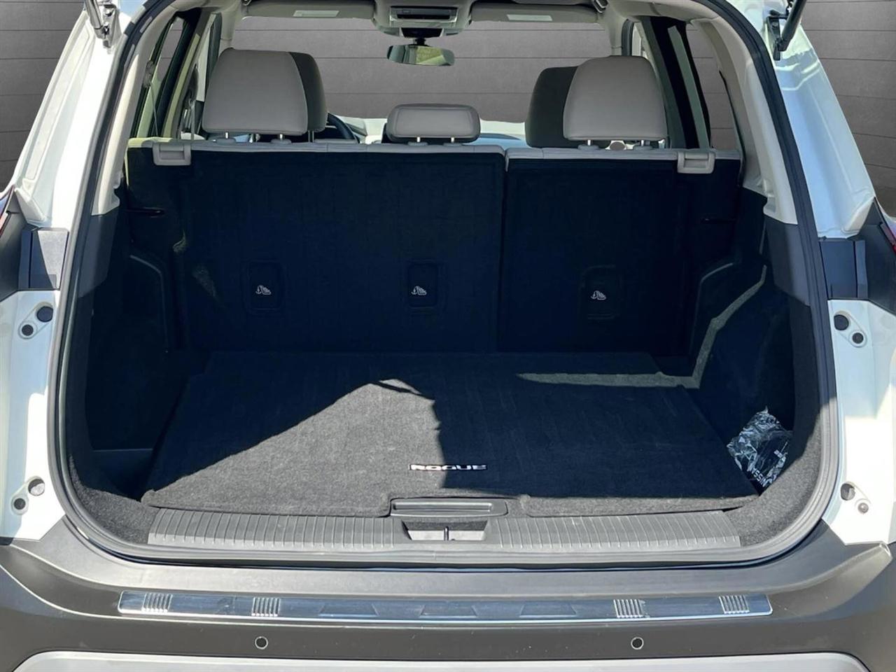 Nissan Rogue SV 2023