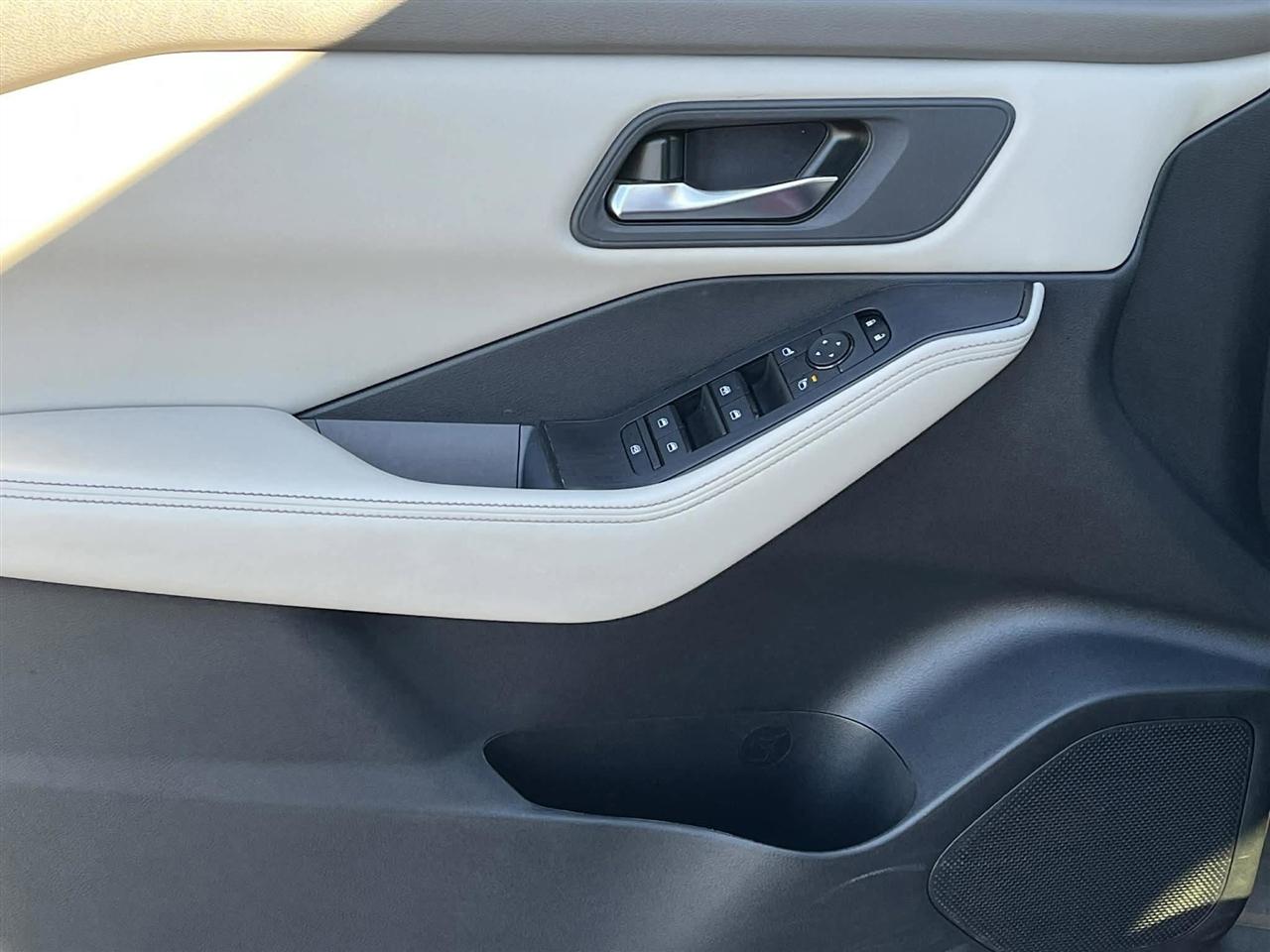 Nissan Rogue SV AWD 2024