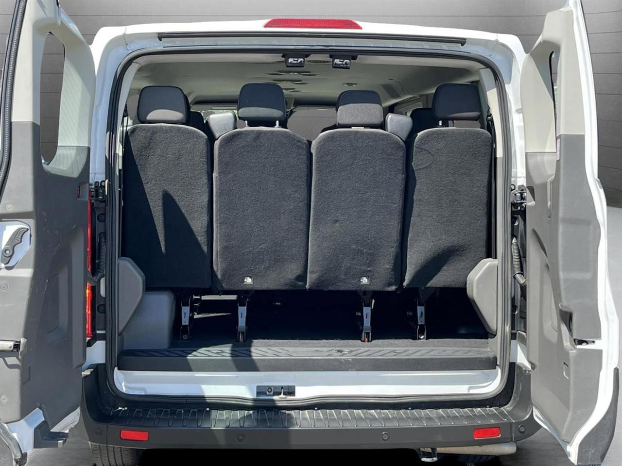 Ford Transit 350 Wagon Low Roof XL w/Sliding Pass. 148-in. WB 2023