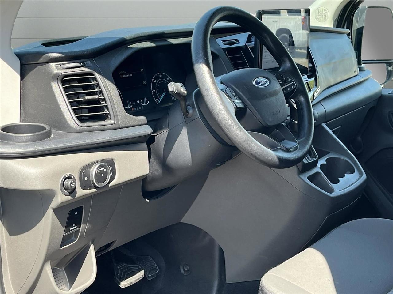 Ford Transit 350 Wagon Low Roof XL w/Sliding Pass. 148-in. WB 2023