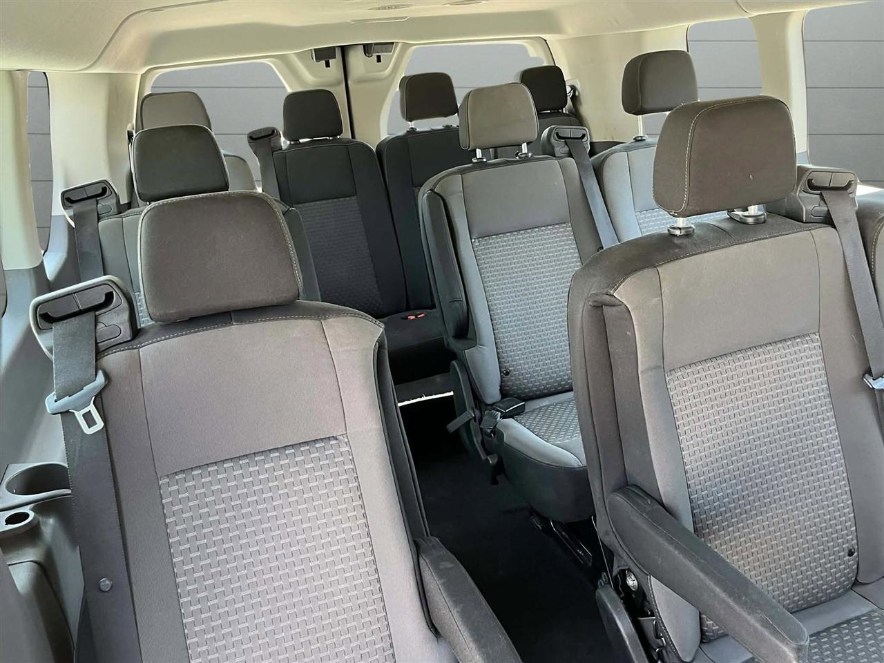 Ford Transit 350 Wagon Low Roof XL w/Sliding Pass. 148-in. WB 2023