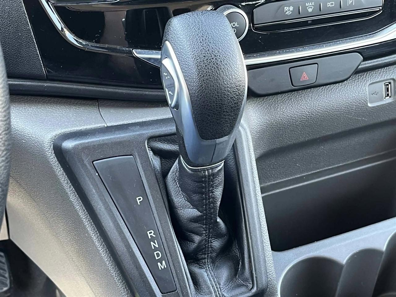 Ford Transit 350 Wagon Low Roof XL w/Sliding Pass. 148-in. WB 2023