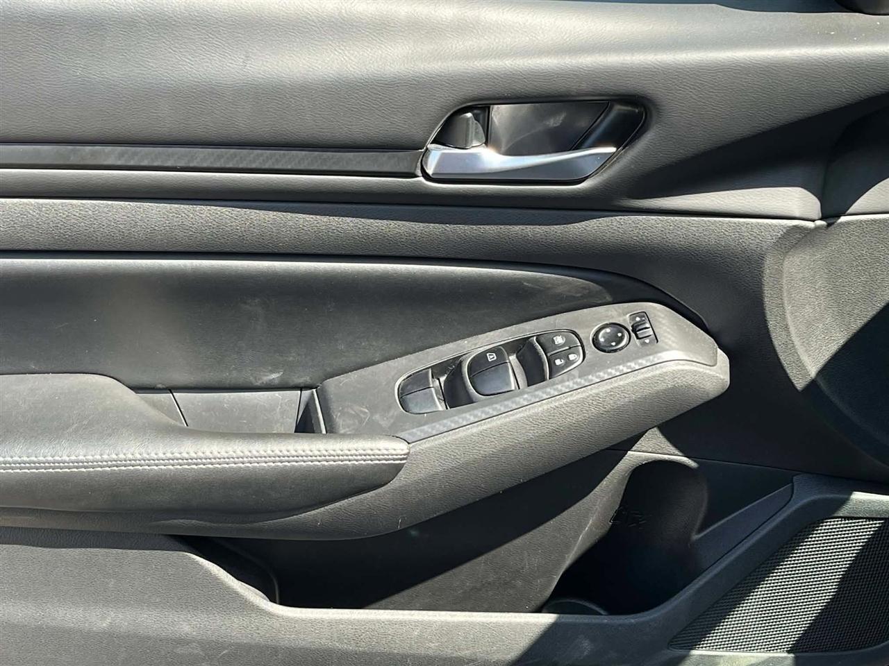 Nissan Altima 2.5 SV 2024