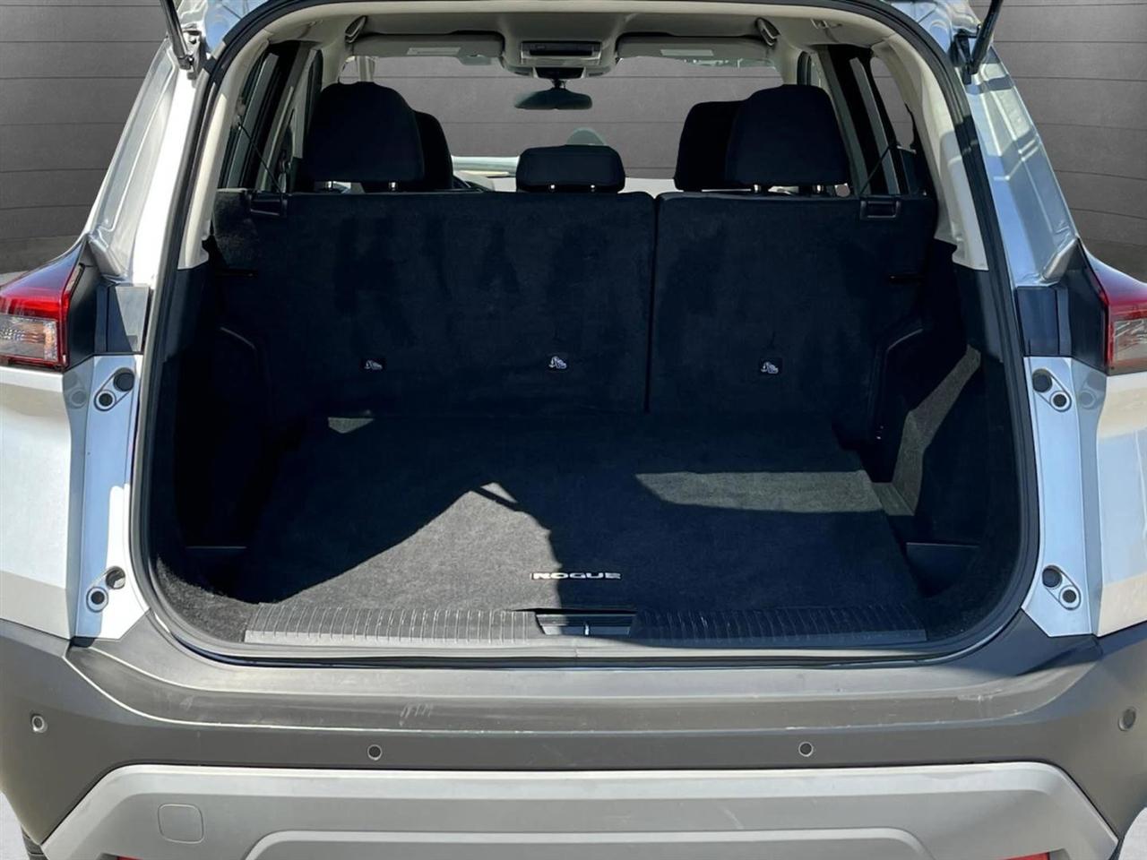 Nissan Rogue SV 2023