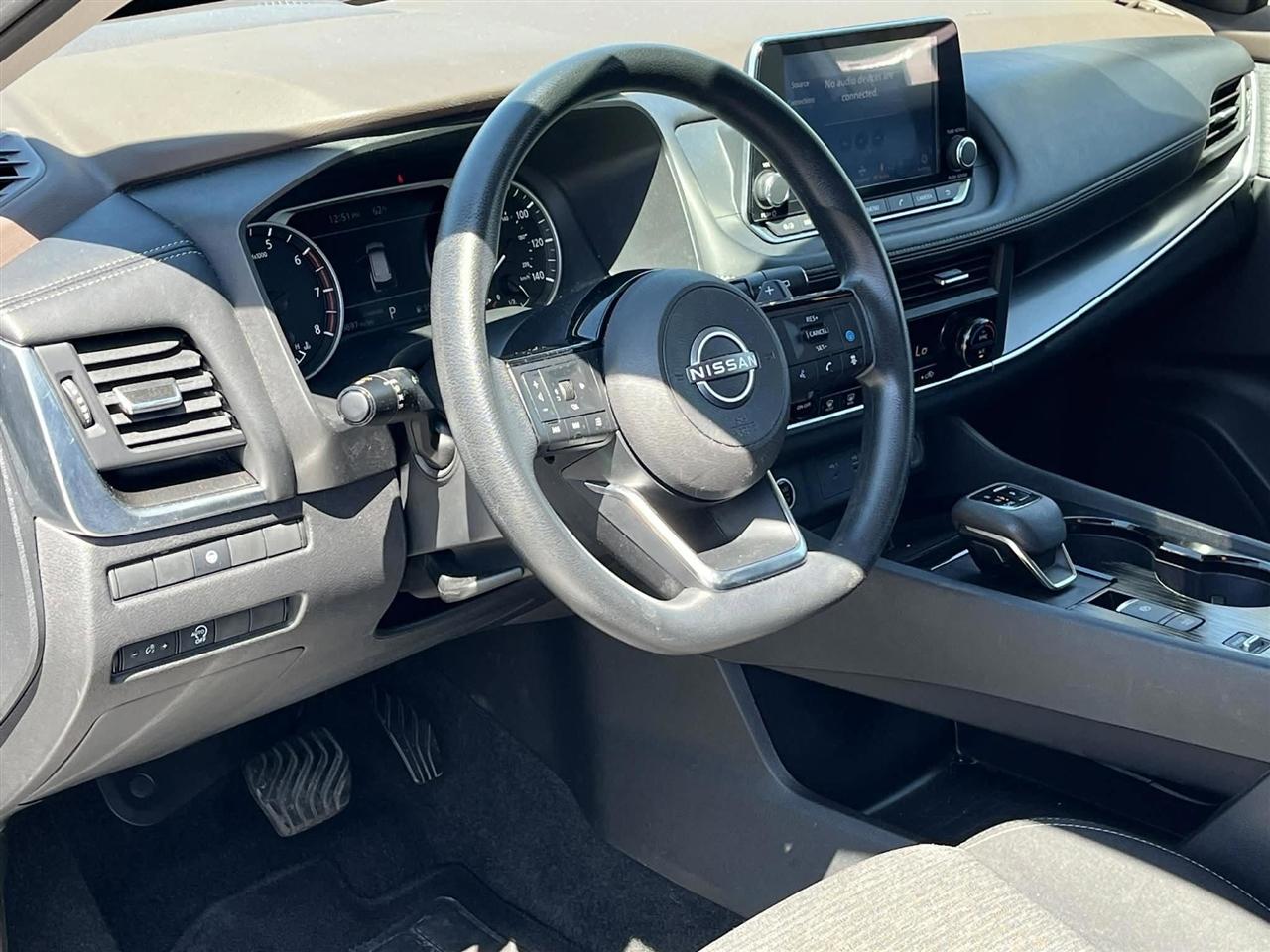 Nissan Rogue SV 2023