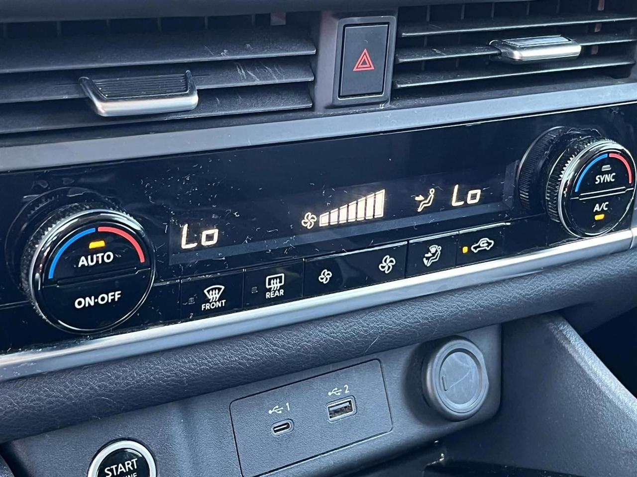 Nissan Rogue SV 2023