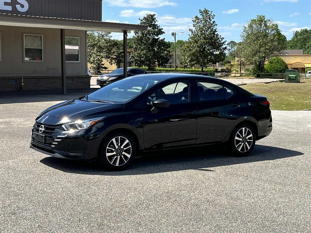 2024 Nissan Versa SV