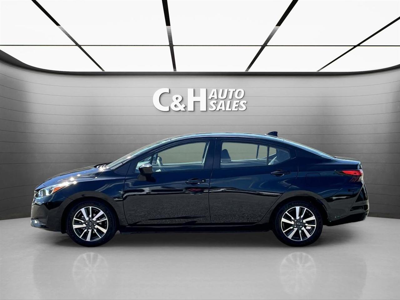 Nissan Versa SV 2024