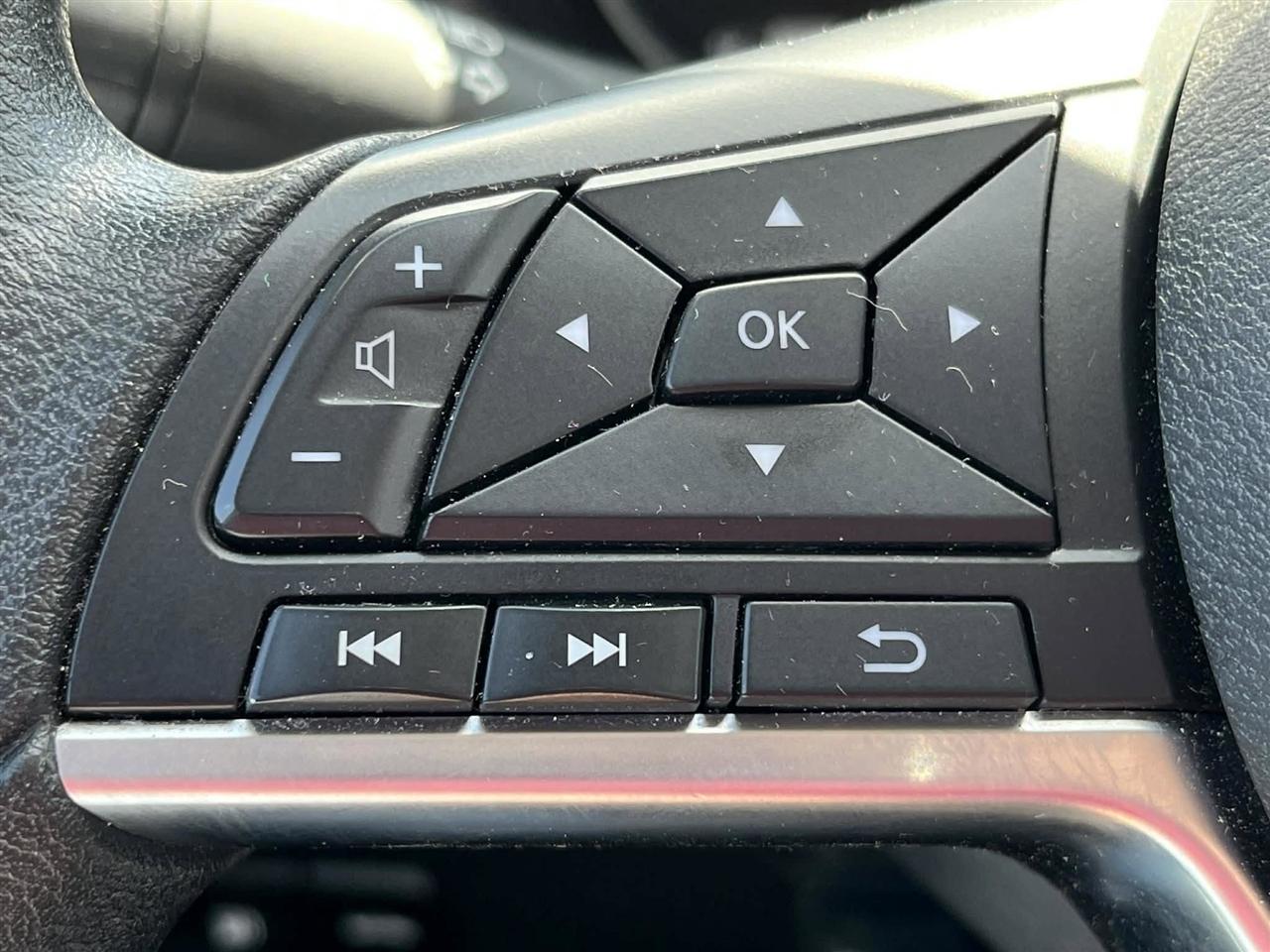 Nissan Versa SV 2024