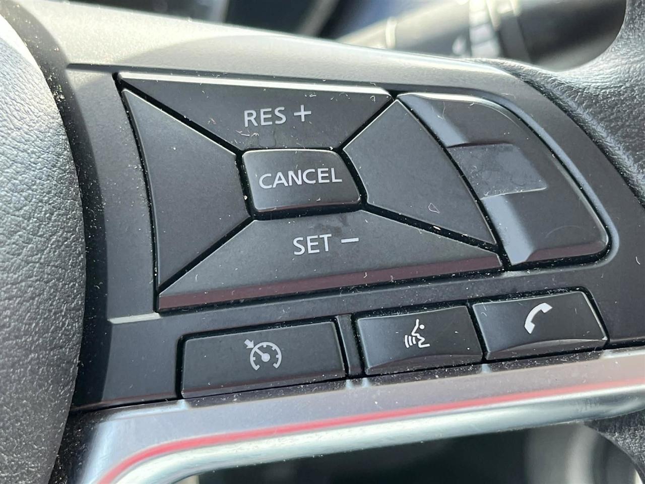 Nissan Versa SV 2024