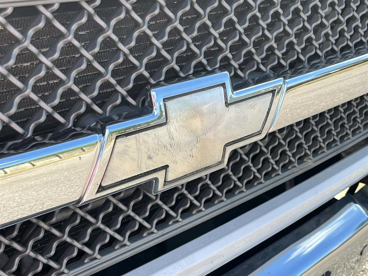 Chevrolet C5V042  2004