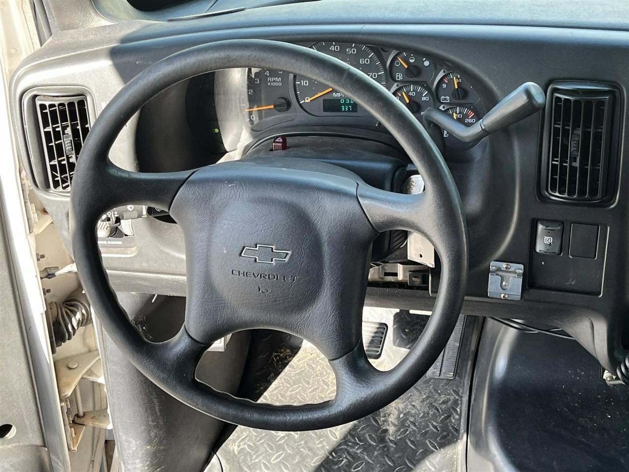 Chevrolet C5V042  2004