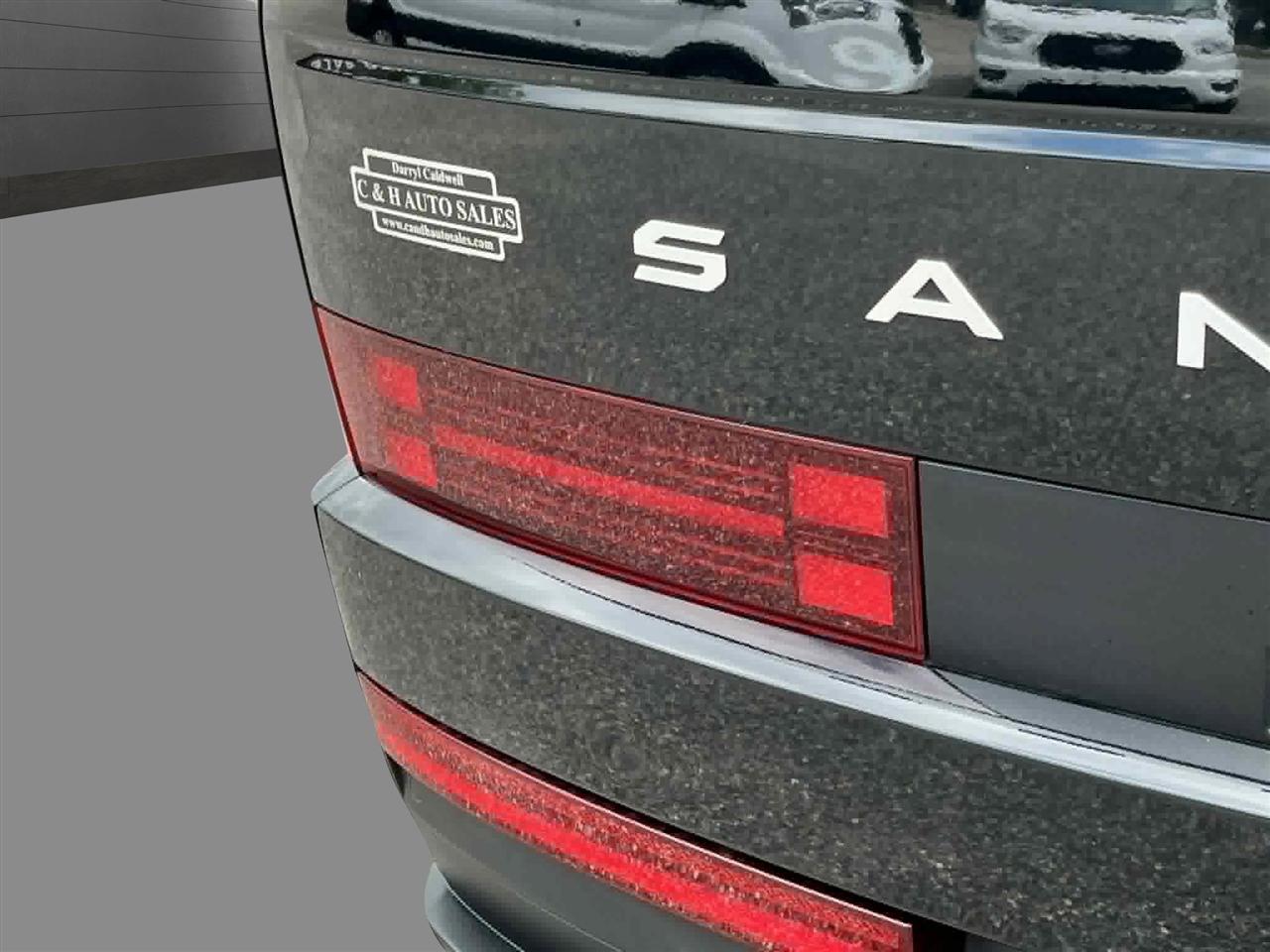 Hyundai Santa Fe SE 2025
