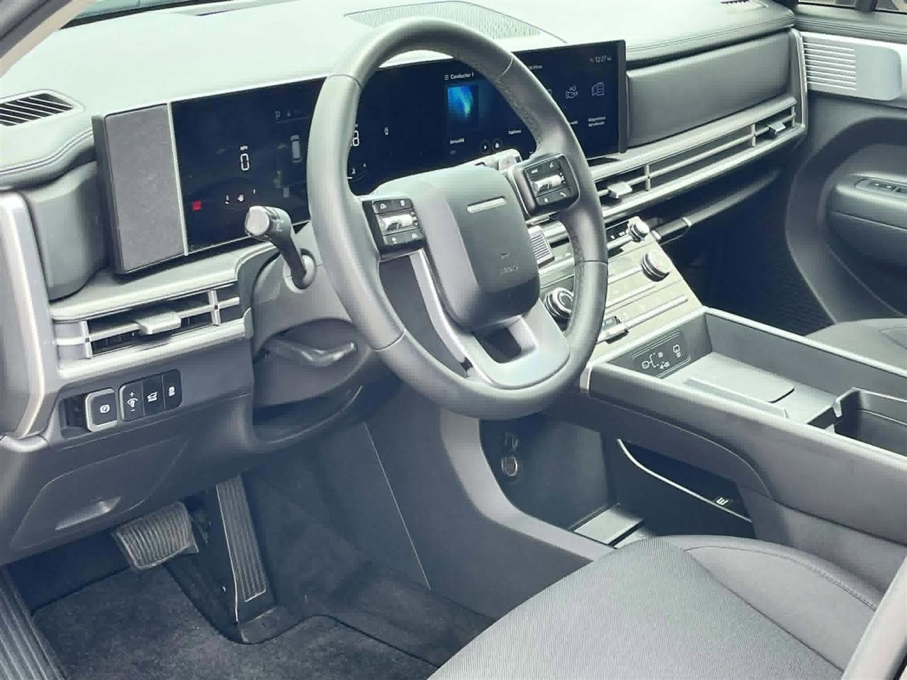 Hyundai Santa Fe SE 2025