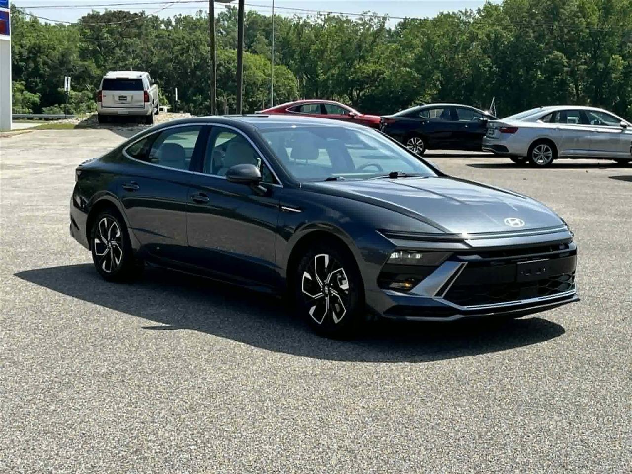 Hyundai Sonata SEL 2025