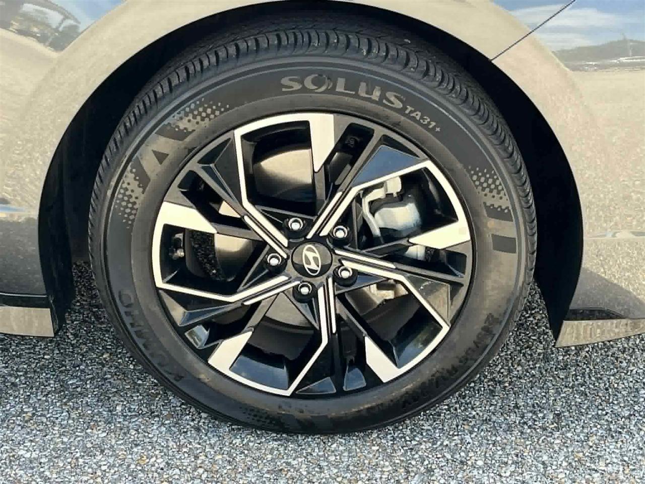 Hyundai Sonata SEL 2025