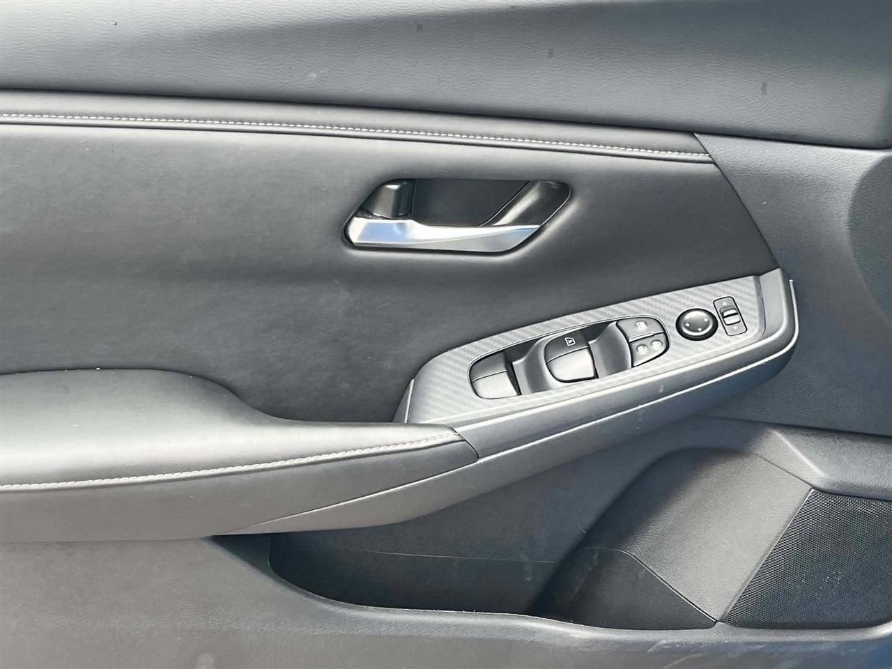Nissan Sentra SV 2025