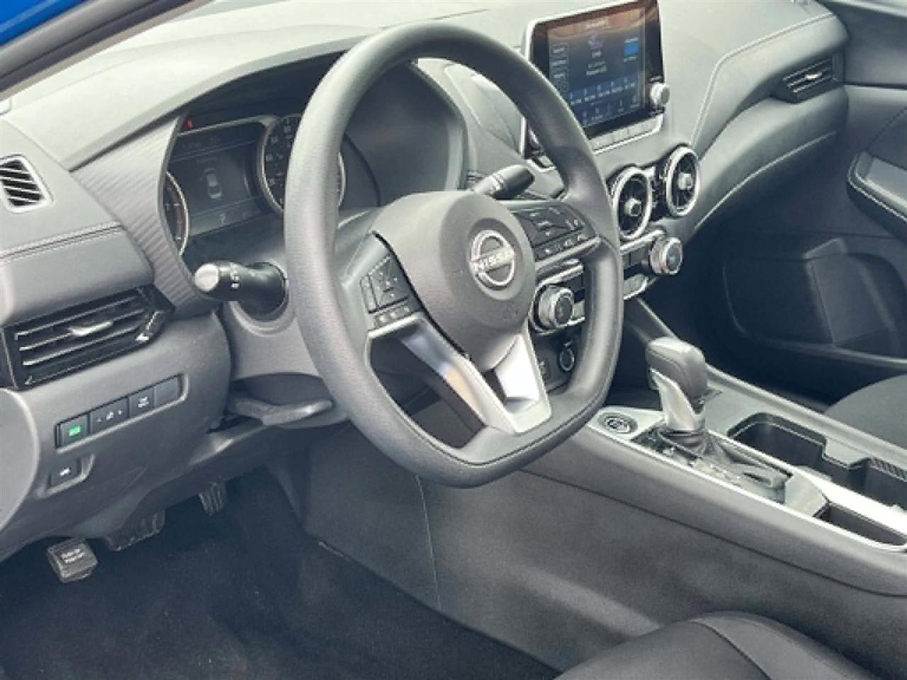 Nissan Sentra SV 2025