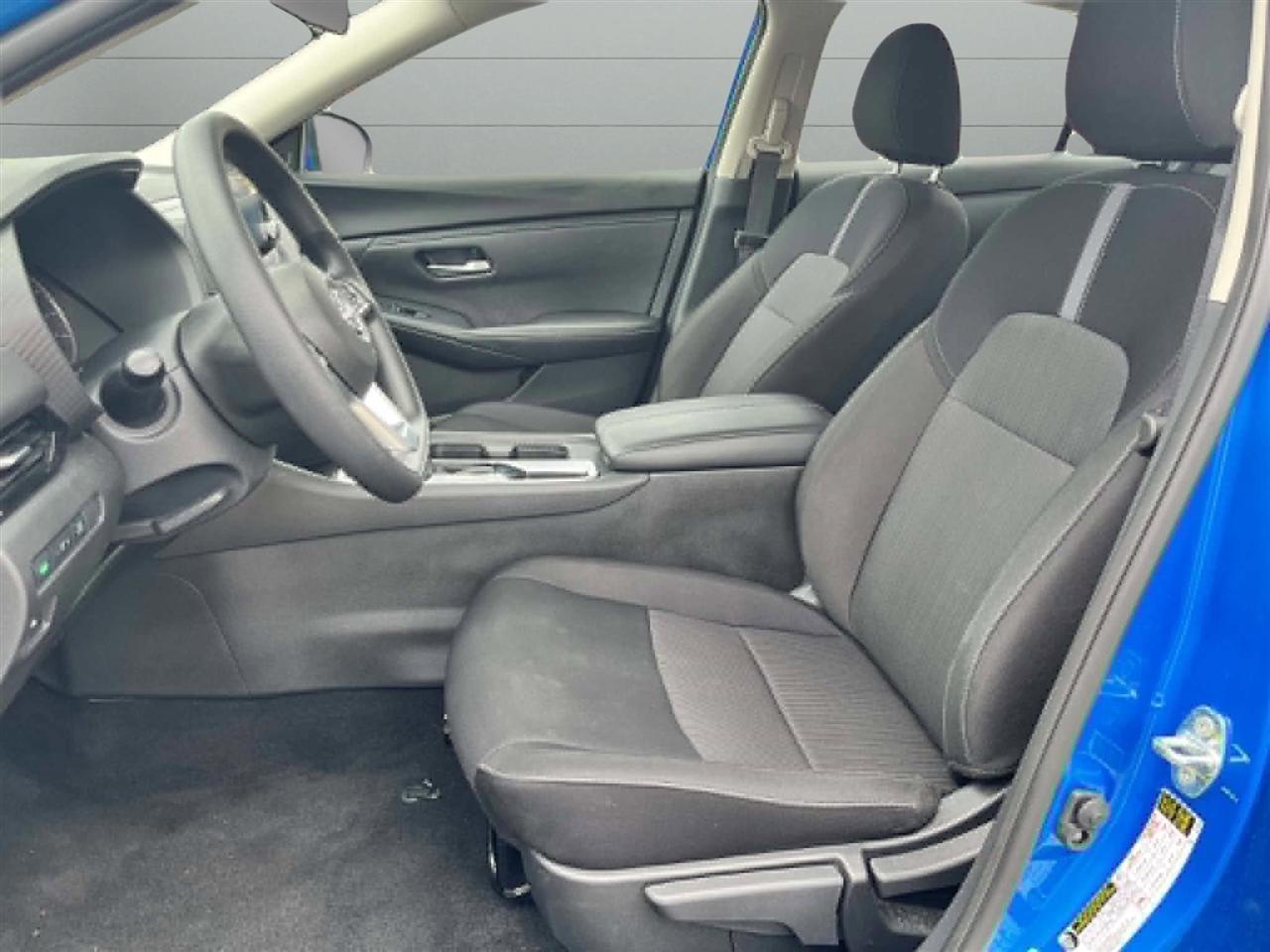 Nissan Sentra SV 2025