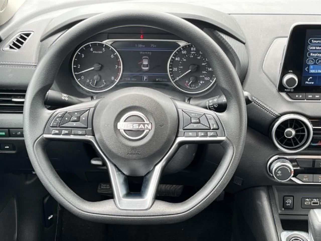 Nissan Sentra SV 2025