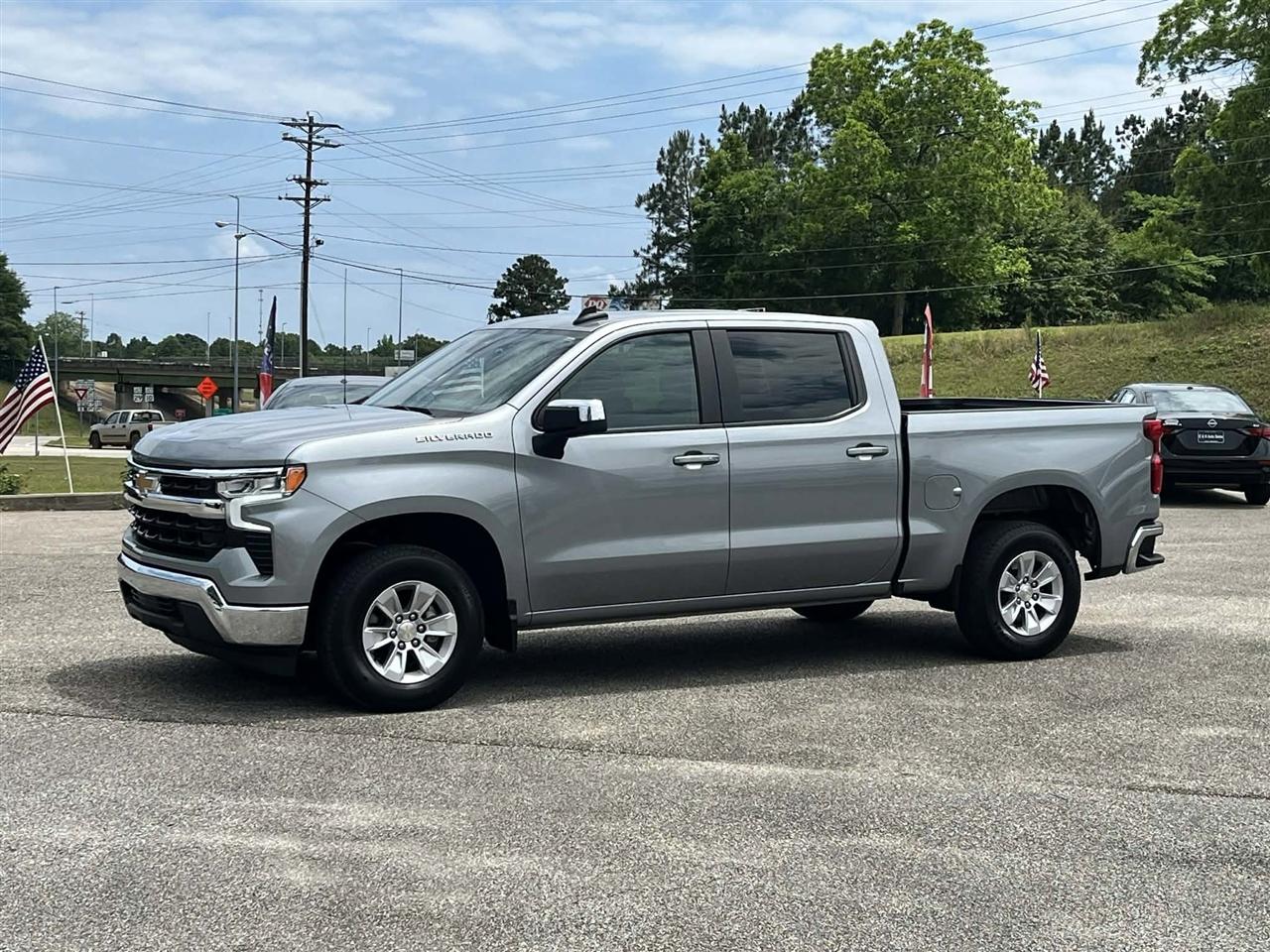 2025 Chevrolet Silverado 1500 LT Crew Cab 2WD