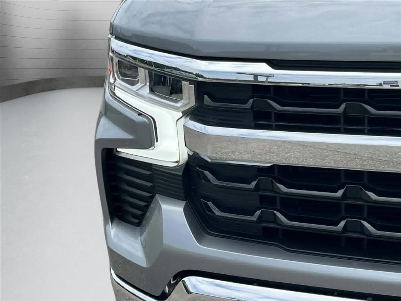 Chevrolet Silverado 1500 LT Crew Cab 2WD 2025