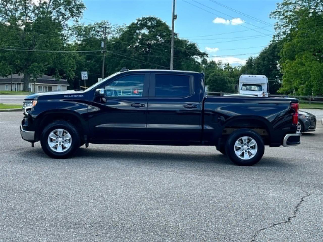 Chevrolet Silverado 1500 LT Crew Cab 2WD 2025