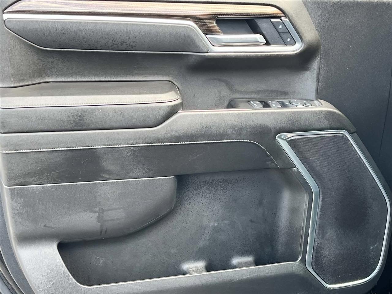 Chevrolet Silverado 1500 LT Crew Cab 2WD 2025