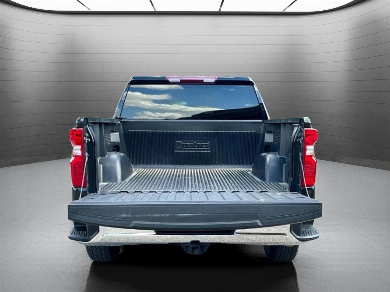 Chevrolet Silverado 1500 LT Crew Cab 2WD 2025